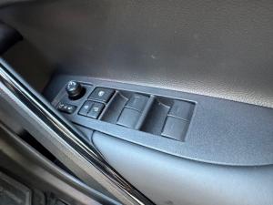 Toyota Corolla Cross 1.8 HEV GR-Sport - Image 21