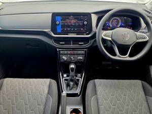 Volkswagen T-CROSS 1.0 TSI Life DSG - Image 5