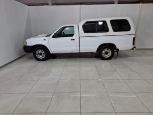 Nissan NP300 Hardbody 2.5TDi (aircon) - Image 19