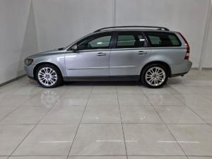 Volvo V50 T5 automatic - Image 3