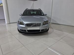 Volvo V50 T5 automatic - Image 5