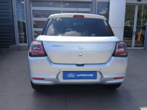 Suzuki Swift 1.2 GL+ auto - Image 7