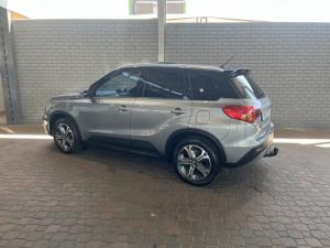 Suzuki Vitara 1.6 GLX auto - Image 3