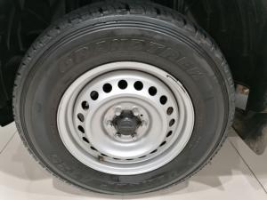 Nissan Navara 2.5DDTi single cab XE - Image 8