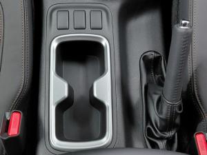 Nissan Navara 2.5DDTi double cab Stealth - Image 11