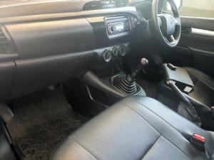 Toyota Hilux 2.4GD single cab S (aircon) - Image 9