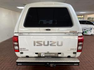 Isuzu D-Max Gen 6 250c single cab Fleetside - Image 4
