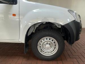 Isuzu D-Max Gen 6 250c single cab Fleetside - Image 6