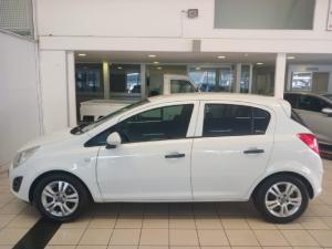 Opel Corsa 1.4 Essentia - Image 2