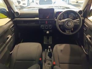 Suzuki Jimny 1.5 GLX AllGrip 5-door auto - Image 12