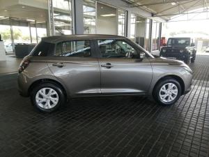 Suzuki Swift 1.2 GL+ manual - Image 8