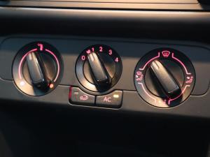 Volkswagen Polo Vivo hatch 1.6 Comfortline auto - Image 16