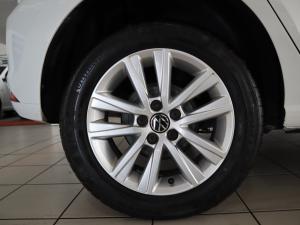 Volkswagen Polo Vivo hatch 1.6 Comfortline auto - Image 24