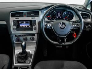 Volkswagen Golf 1.4TSI Comfortline auto - Image 18