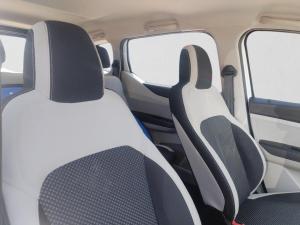 Renault Triber 1.0 Prestige - Image 13