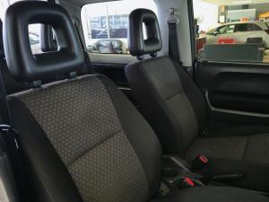 Suzuki Jimny 1.3 - Image 18