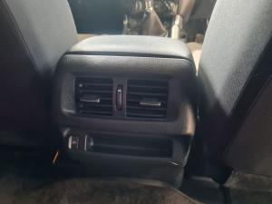 Nissan Navara 2.5DDTi double cab SE 4x4 - Image 18
