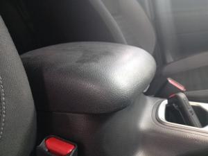 Nissan Navara 2.5DDTi double cab SE 4x4 - Image 21