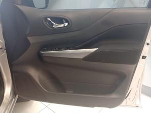Nissan Navara 2.5DDTi double cab SE 4x4 - Image 27