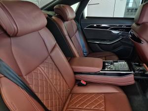 Audi S8 quattro - Image 15