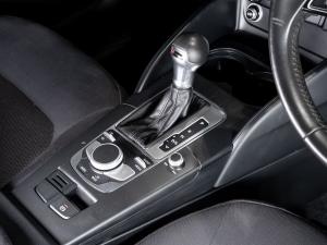Audi A3 Sportback 30TFSI S line - Image 12