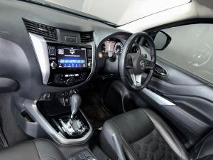 Nissan Navara 2.5DDTi double cab LE Plus 4x4 - Image 15