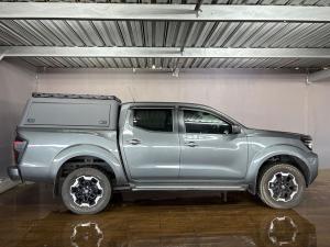 Nissan Navara 2.5DDTi double cab LE Plus 4x4 - Image 4