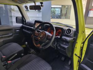 Suzuki Jimny 1.5 GLX AllGrip 3-door manual - Image 12