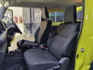 Suzuki Jimny 1.5 GLX AllGrip 3-door manual - Image 20