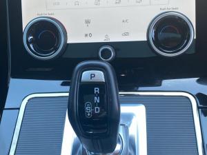 Land Rover Range Rover Evoque D200 R-Dynamic SE - Image 13