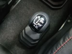 Suzuki Jimny 1.5 GLX AllGrip 3-door manual - Image 16