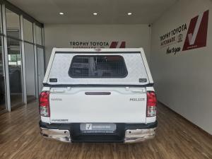 Toyota Hilux 2.4GD-6 single cab Raider manual - Image 5