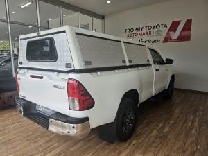 Toyota Hilux 2.4GD-6 single cab Raider manual - Image 2