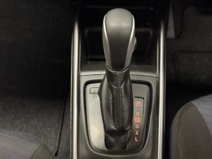 Toyota Starlet 1.4 XS auto - Image 10