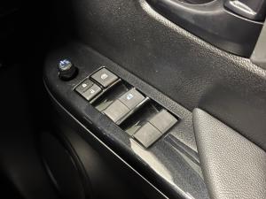 Toyota Hilux 2.4GD-6 double cab SR - Image 18