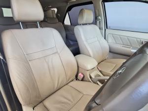 Toyota Fortuner 3.0D-4D - Image 10
