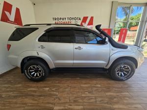 Toyota Fortuner 3.0D-4D - Image 3