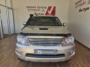 Toyota Fortuner 3.0D-4D - Image 4