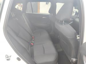 Toyota Corolla Cross 1.8 Xi - Image 18