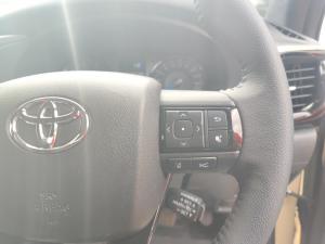 Toyota Hilux 2.8GD-6 Xtra cab Legend 55 - Image 10