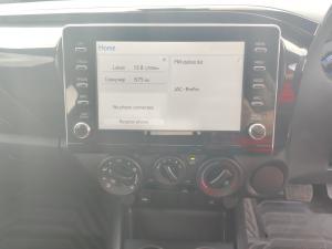 Toyota Hilux 2.8GD-6 Xtra cab Legend 55 - Image 13