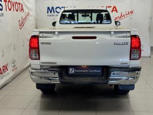 Toyota Hilux 2.4GD-6 single cab 4x4 Raider manual - Image 5
