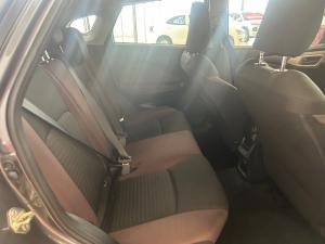 Toyota Starlet Cross 1.5 XS manual - Image 12