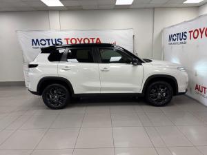 Toyota Urban Cruiser 1.5 XR manual - Image 3