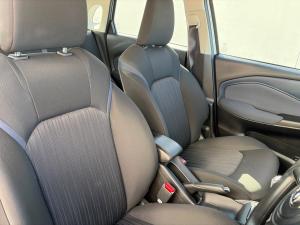 Toyota Starlet 1.5 XS manual - Image 12