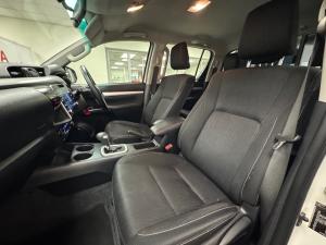 Toyota Hilux 2.8GD-6 double cab 4x4 Raider auto - Image 7