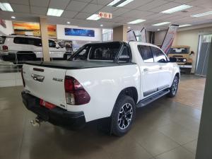 Toyota Hilux 2.8GD-6 double cab 4x4 Legend 50 auto - Image 2