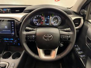 Toyota Hilux 2.8GD-6 48V double cab Raider - Image 8