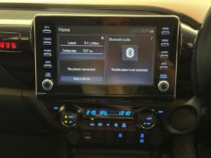 Toyota Hilux 2.8GD-6 48V double cab Raider - Image 13