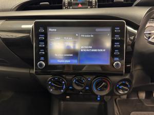 Toyota Hilux 2.4GD-6 single cab 4x4 Raider manual - Image 13